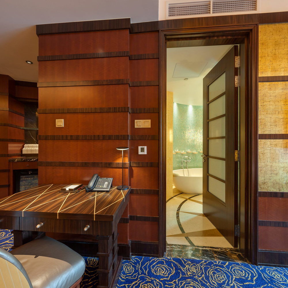 Resorts World Sentosa - Crockfords Tower Сингапур Екстериор снимка