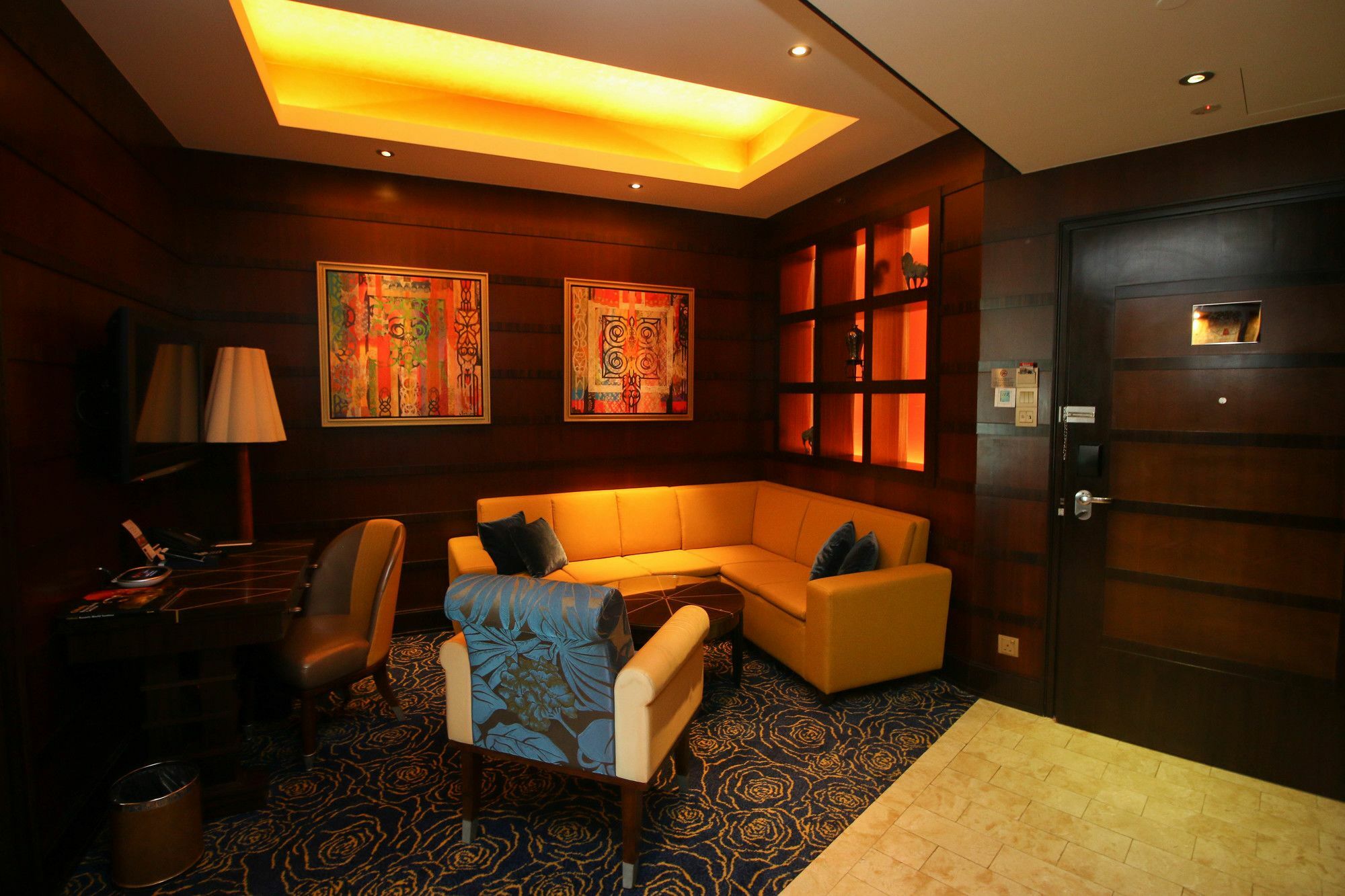 Resorts World Sentosa - Crockfords Tower Сингапур Екстериор снимка